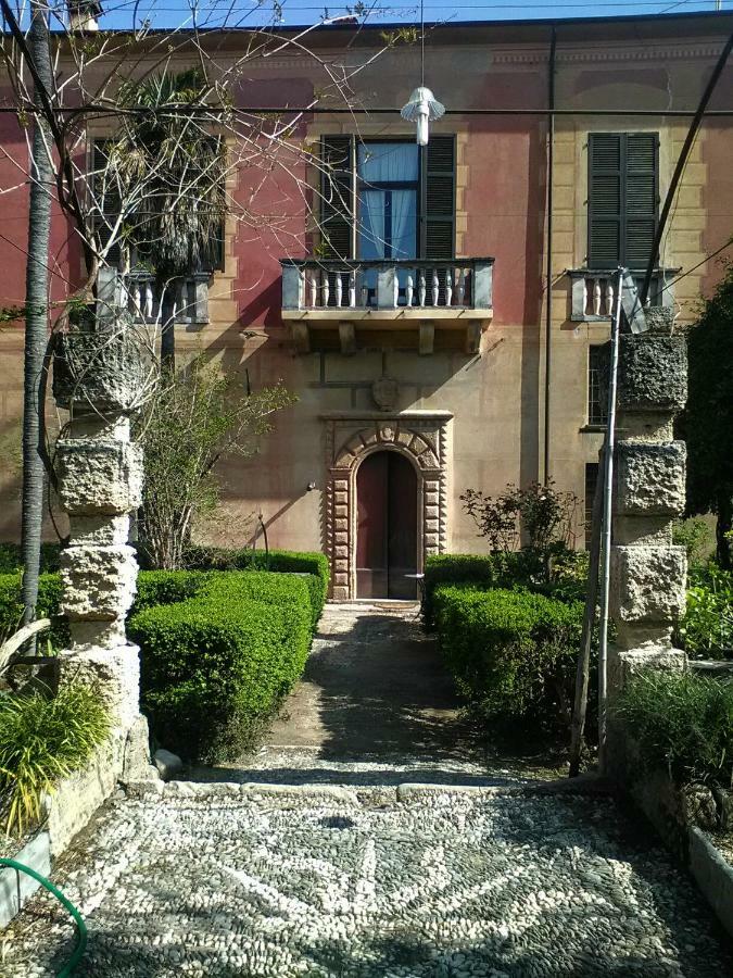 Oddi21 B&B Αλμπένγκα Εξωτερικό φωτογραφία