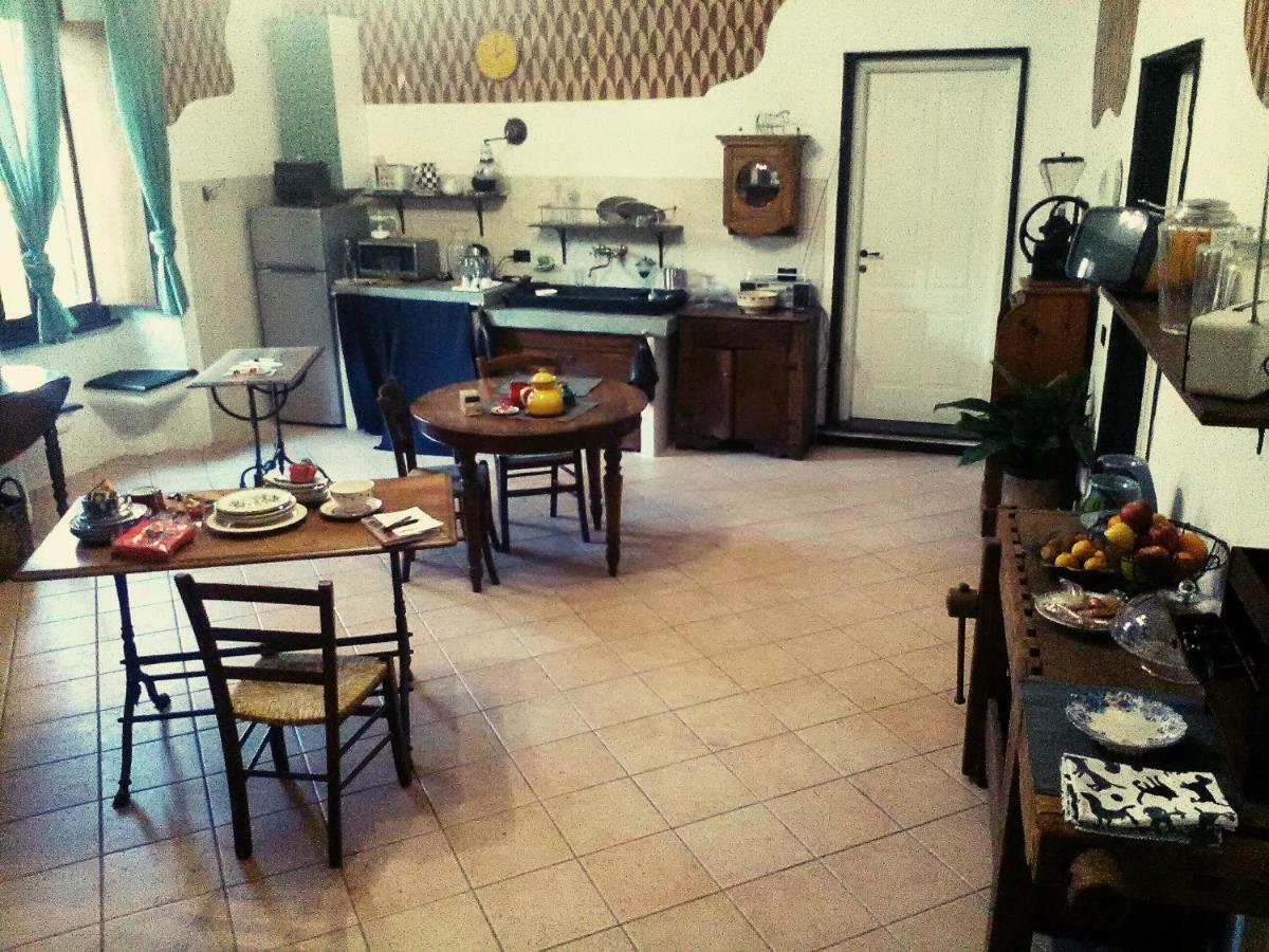 Oddi21 B&B Αλμπένγκα Εξωτερικό φωτογραφία