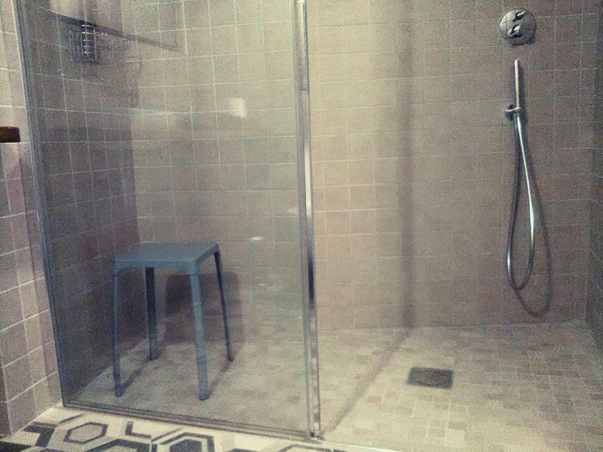 Oddi21 B&B Αλμπένγκα Εξωτερικό φωτογραφία